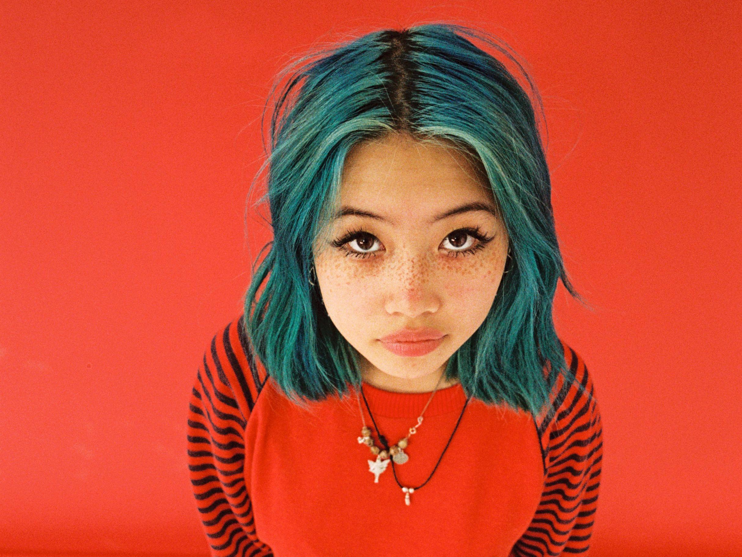 Beabadoobee's Instagram: News, Photos & Videos