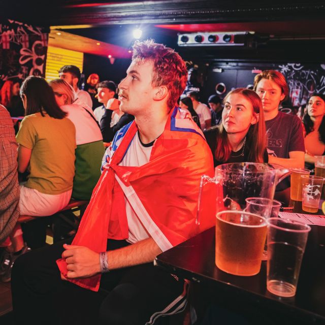 ⚽ ALL THE ENGLAND MATCHES LIVE AT RESCUE ROOMS ⚽

Table booking tickets are now live for the first three England games! All bookings come with tasty pints and for those who live on the wild side, walk ins are welcome at no cost. Be warned, tables will sell out ahead of the games. 

🦁 Table booking link in the bio, see you there!