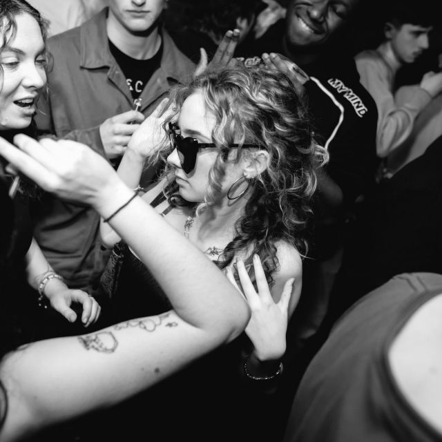 It's @pressurenottingham tonight you are all invited, just bring yourselves and a good attitude. We'll be serving up two for one drinks and indie anthems all night, and if you're lucky we'll bring out some salt and vinegar crisps too.

💥 Pressure kicks off in style from 10pm, with free entry x